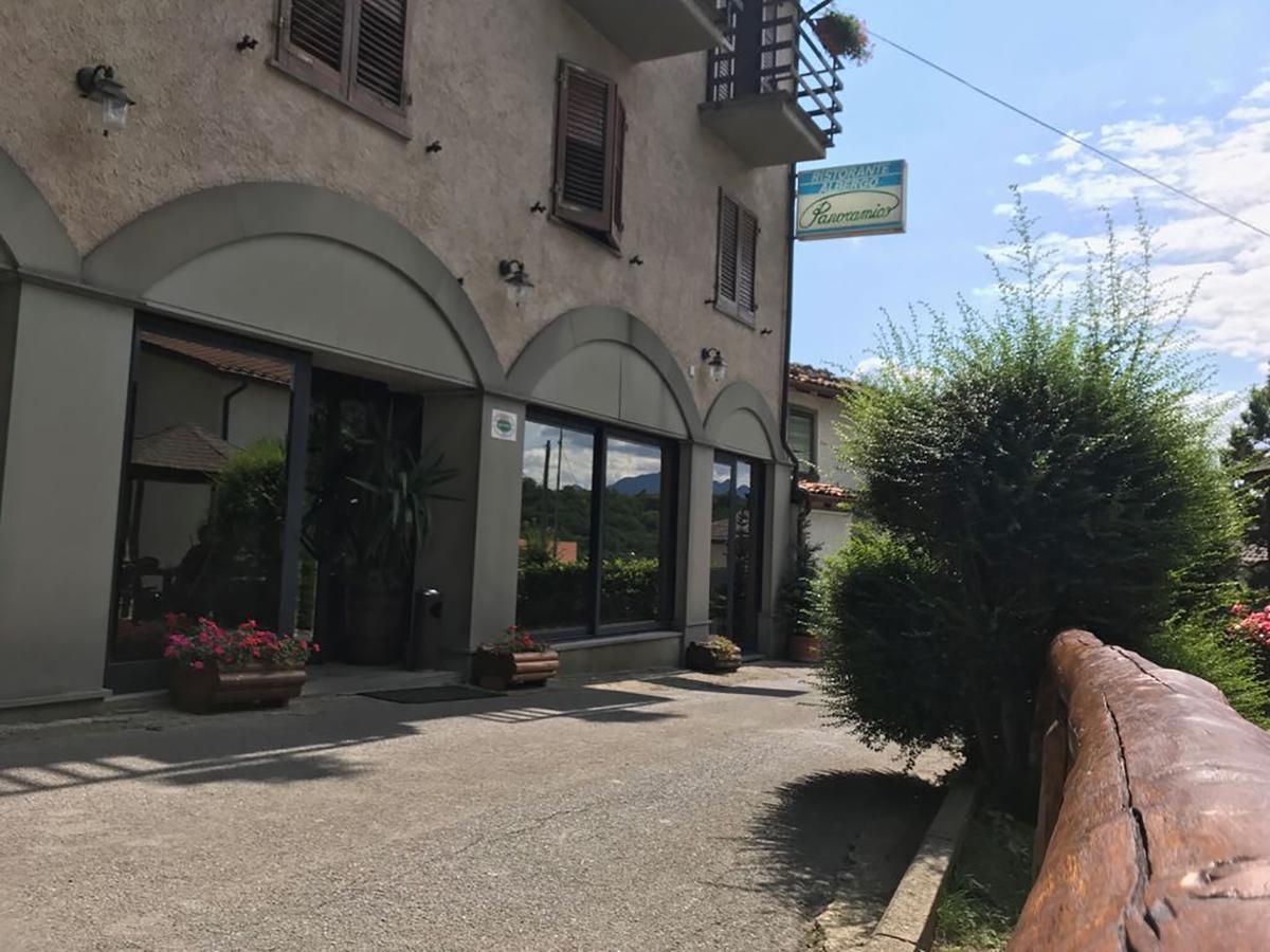 Hotel Panoramico Corfino Bagian luar foto