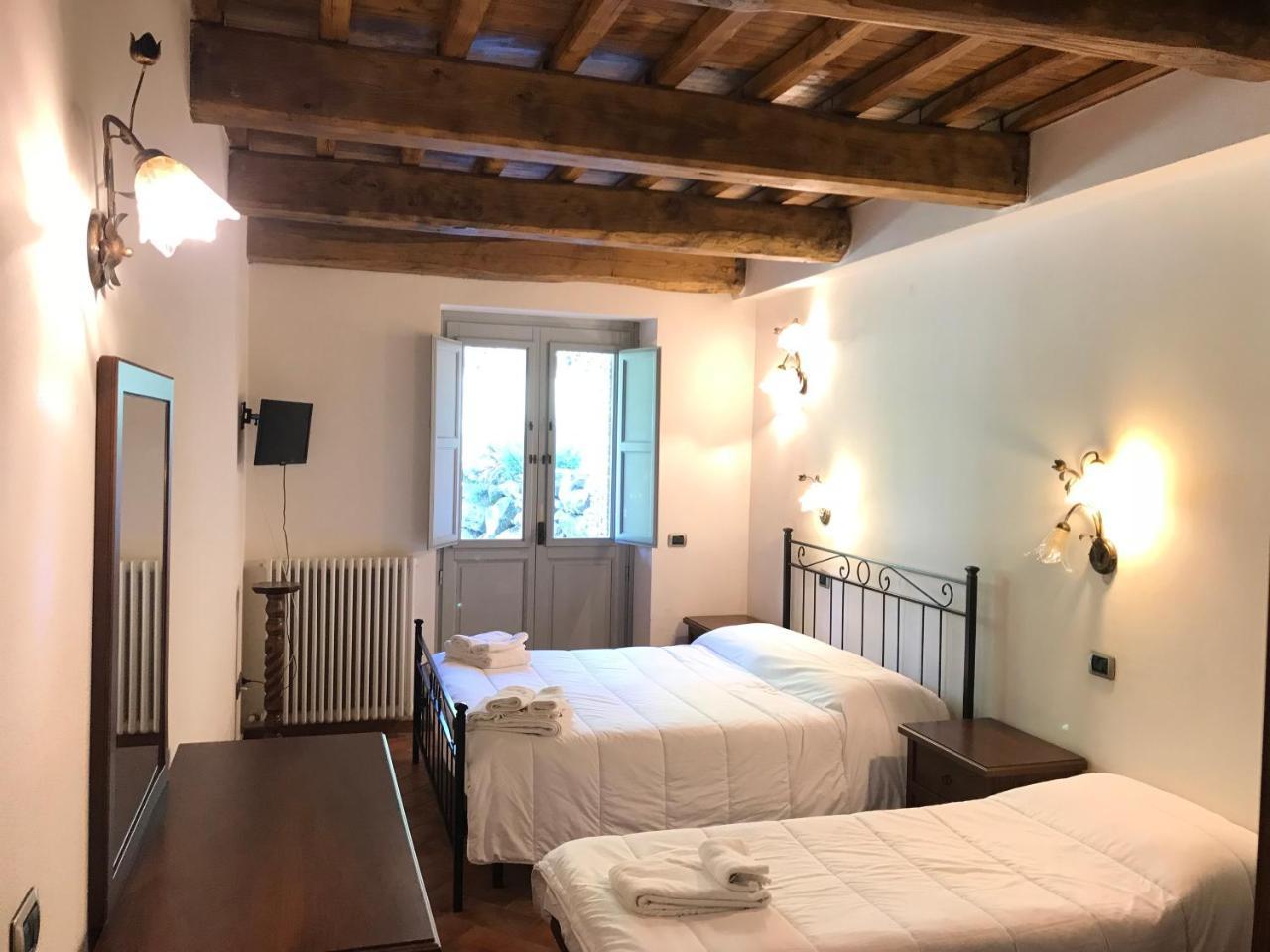 Hotel Panoramico Corfino Bagian luar foto